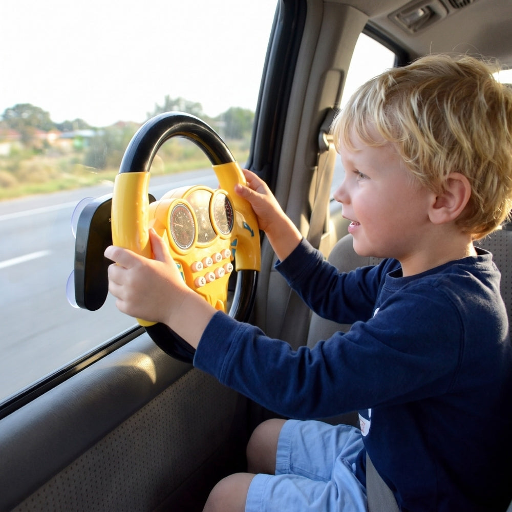 Detalle del volante interactivo infantil con sus controles