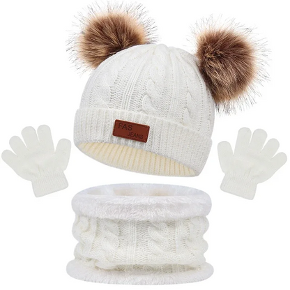 Set Invernal Infantil Con Gorro Bufanda y Guantes