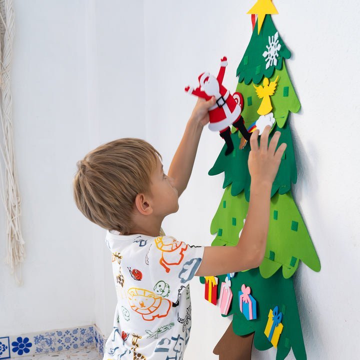Árbol de Navidad de Fieltro - Niño Feliz