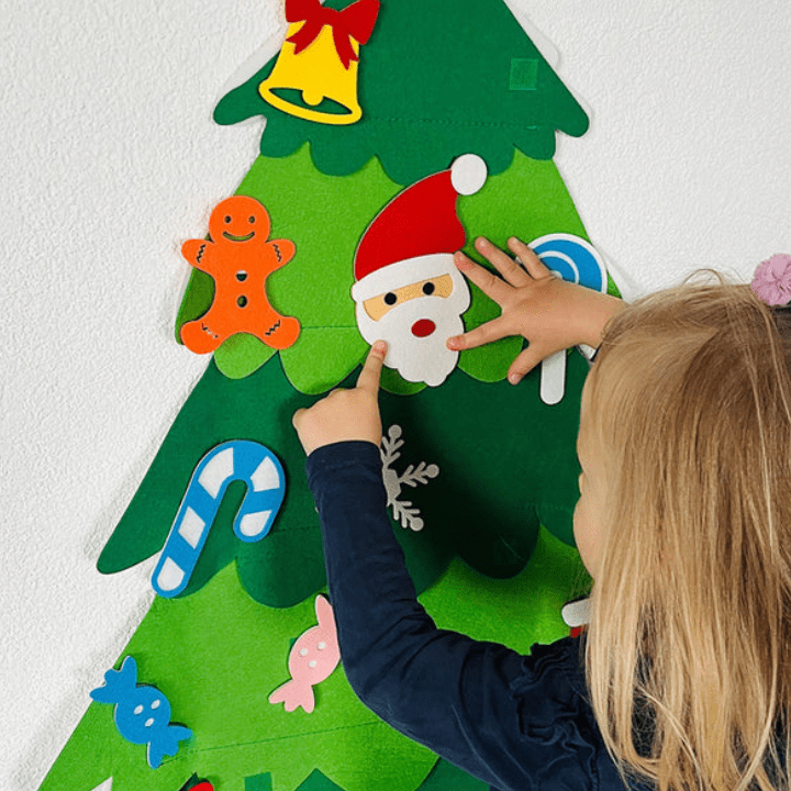 Árbol de Navidad de Fieltro - Niño Feliz