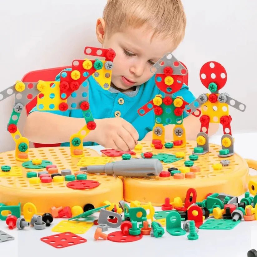 Caja De Herramientas De Juguete Montessori Para Niños - Niño Feliz