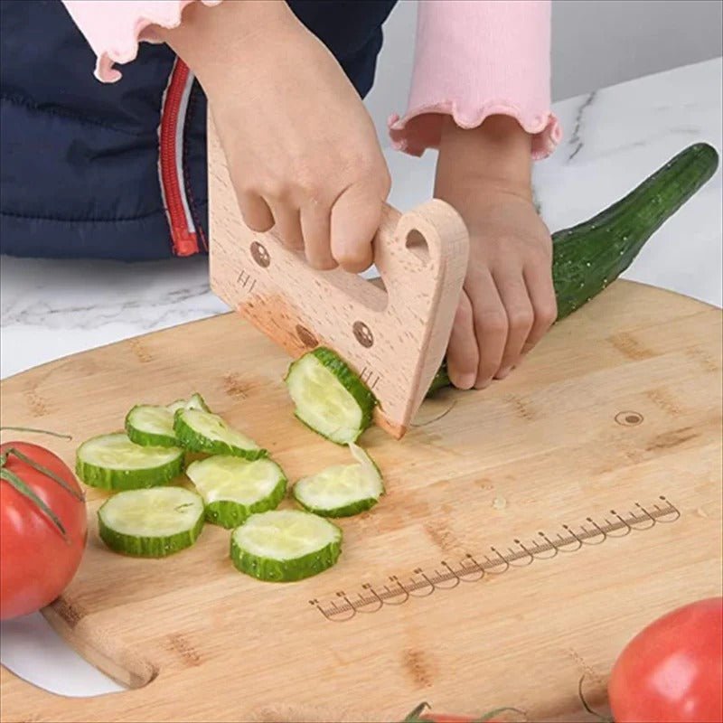 Cuchillo De Madera Para Niños Montessori - Niño Feliz