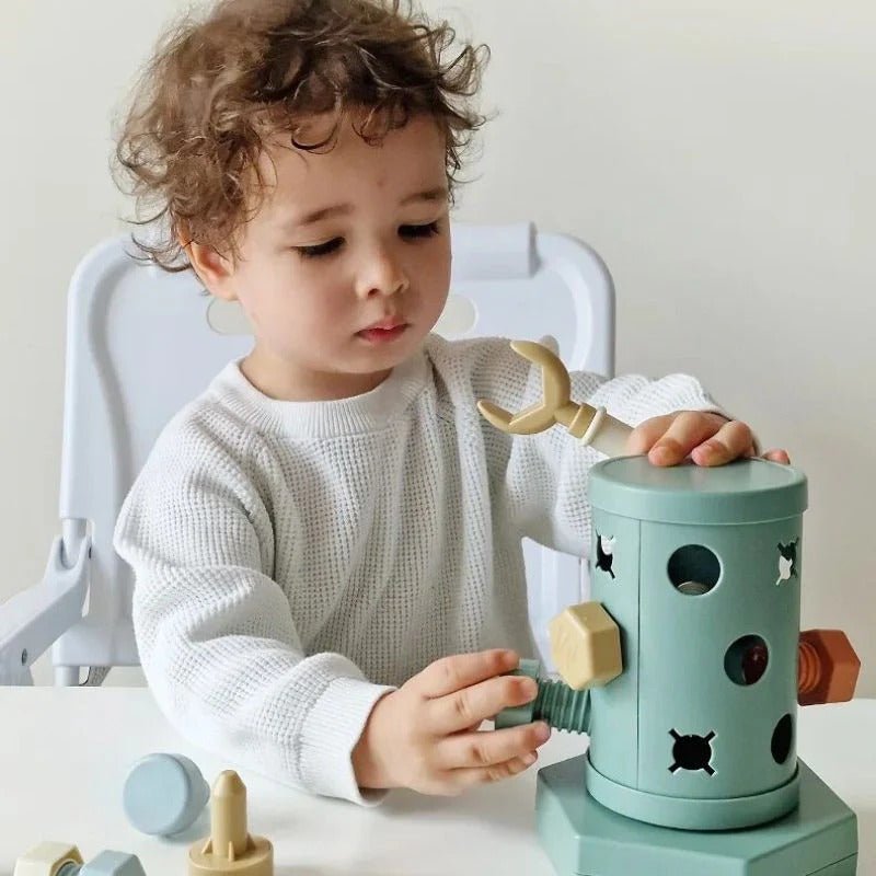 Juguete Montessori Magnético de Deslizar y Atornillar - Niño Feliz