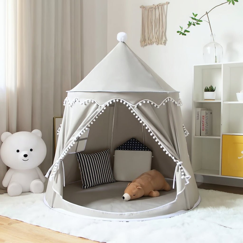 Tipi infantil de tela diseñado para uso en interiores y exteriores